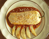 Foto del paso 12 de la receta: Rollos de chile relleno hojaldrado