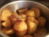 আলু তন্দুরি (Aloo tandoori recipe in Bengali)
