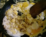 Foto del paso 3 de la receta: Huevo con machacado 🌯