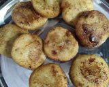 A picture of step 6 of Kakara pitha.