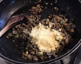 Une image de l'étape 8 de Champignons farcis anchois parmesan et câpres italiennes.