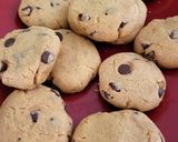 Foto langkah ke 8 dari resep Choco chip cookies takaran sendok.
