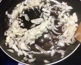 Foto del paso 3 de la receta: Pollo con setas al estilo chino acompañado de arroz tres delicia