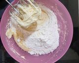 A picture of step 3 of Vanilla Sponge Cake.