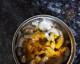 A picture of step 1 of Medium size Prawn 🍤 curry.