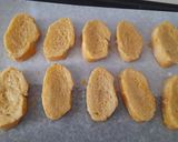 A picture of step 3 of Baked Sugar-Free Torrijas.