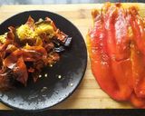Foto del paso 2 de la receta Ensalada de pimientos y ventresca de atún en aceite