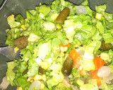 Foto del paso 1 de la receta: Ensalada rapidísima veguie 😸🙉😜