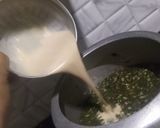 A picture of step 6 of Palak ka saag with makki ki roti and mooli ki sabzi.