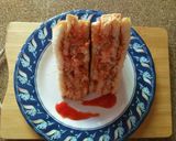 A picture of step 2 of Cheesay chicken tikka sandwich.