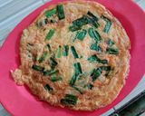 Foto langkah ke 7 dari resep Telur Dadar Kilat.