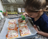 Foto del paso 3 de la receta: Pizza de pan de molde