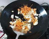 Foto langkah ke 4 dari resep Bihun Goreng.