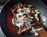 Foto langkah ke 4 dari resep Ayam suwir bumbu ulek.