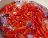 Foto langkah ke 2 dari resep Sambel Bawang Pedas Nampol.