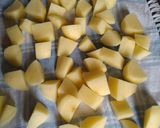 A picture of step 3 of Crispy potato chat.