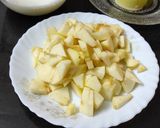 A picture of step 1 of Apple Smoothie.