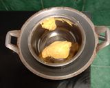 Foto langkah ke 3 dari resep Bolu Karamel / Sarang Semut.