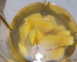 Foto langkah ke 2 dari resep Es Lilin Mangga.