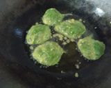 Foto langkah ke 3 dari resep Keripik bayam.