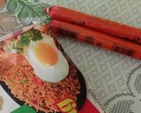 Foto langkah ke 1 dari resep Sosis Gulung Mi (Tanpa Telur).