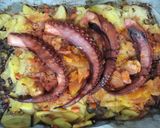 Foto del paso 7 de la receta: Pulpo asado con cama de cebolla y patatas al pimentón de La Vera