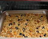A picture of step 10 of Healthy Granola Bars.