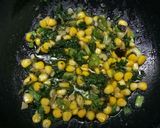 A picture of step 2 of Corn spinach rice.