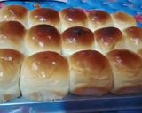 A picture of step 8 of Dinner buns.