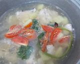 Foto langkah ke 8 dari resep Sup Ikan Baramundi (Kakap Putih).