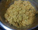 A picture of step 3 of Corn pakora.