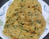 A picture of step 5 of Curd potato paratha.