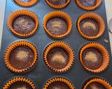 Foto del paso 5 de la receta: Magdalenas de chocolate 🧁 Muffins de cacao amargo y vainilla 🧁Panquecitos sin balanza y muy fáciles