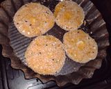Foto del paso 7 de la receta: Hamburguesa de calabaza con corazón de queso