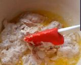 A picture of step 3 of Butter Chicken Bunny Chow.