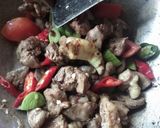 Foto langkah ke 3 dari resep Sambal Goreng Ati Ayam Petai.