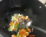 Foto langkah ke 2 dari resep Tumis tauge wortel.