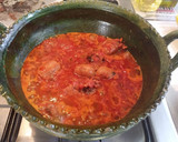 Foto del paso 4 de la receta: Salsa de chorizo molcajeteada