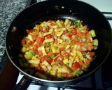 Foto del paso 4 de la receta: Quinoa con verduras salteadas y especies
