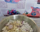 A picture of step 1 of Kaju curry.