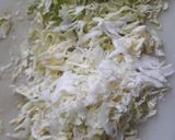 A picture of step 1 of Cabbage salad.