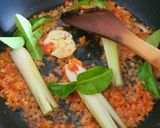Foto langkah ke 2 dari resep TOM YAM Seafood.