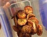 A picture of step 4 of Banana crisps!.