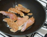 Foto del paso 2 de la receta: Pollo a la mexicana sin chile 🎉