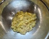 A picture of step 2 of Maruya (Banana Fritter).