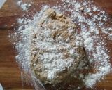Foto langkah ke 3 dari resep Almonds Flaky Heart Shaped Bread #pr_tirotiii.