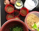 કારેલા ની છાલ ને ડુંગળી ની ટીકકી (Karela Chaal Dungri Tikki Recipe In Gujarati) રેસીપી સ્ટેપ1ફોટો