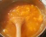 Hình bước làm 2 của món Cách làm mứt mơ (apricot Jam)