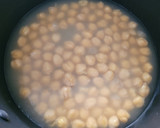Foto del paso 1 de la receta: Garbanzos con mariscos de Marisa