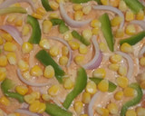 டோமினோஸ் ஸ்டைல் ஸ்வீட் கான் சீஸி கேப்ஸிகம் பீட்சா ரெசிபி ஸ்டேப் 19 புகைப்படம்